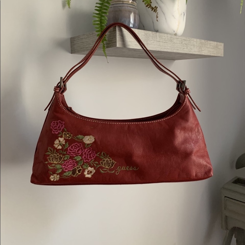 Vintage GUESS Red Leather Handbag with Floral Embroidery.